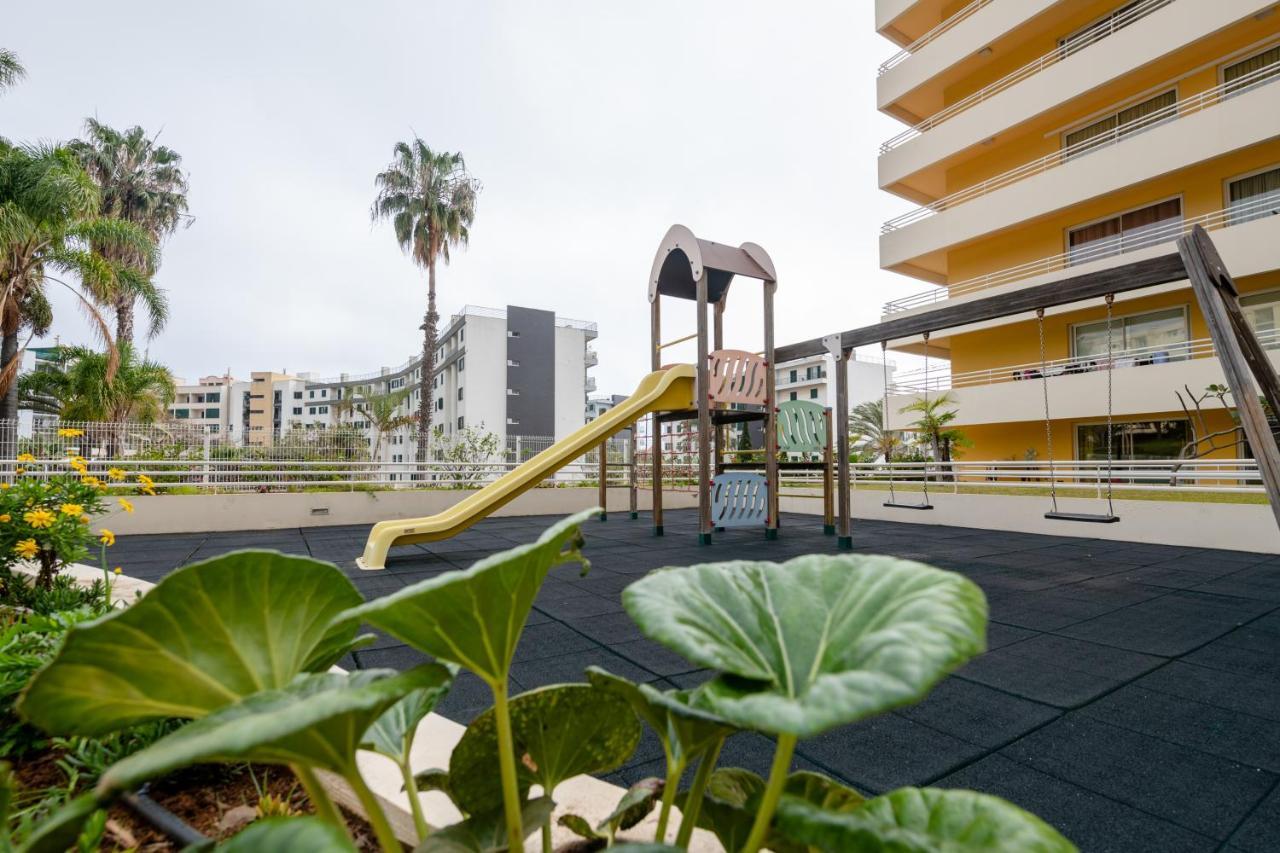 フンシャルBy The Sea II - Calmo Com Piscina E Vista Mar.アパートメント エクステリア 写真